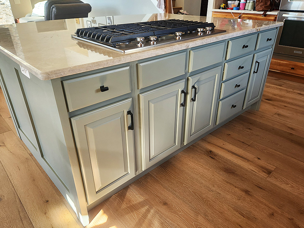 Kitchen Cabinet Painting in Castle Rock, Littleton, Highlands Ranch, and Parker CO